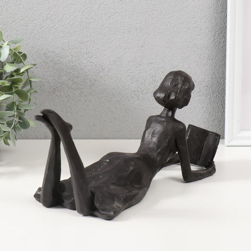 Фигурка полистоун «Девушка с книжкой», чёрный, 12×31×12 см