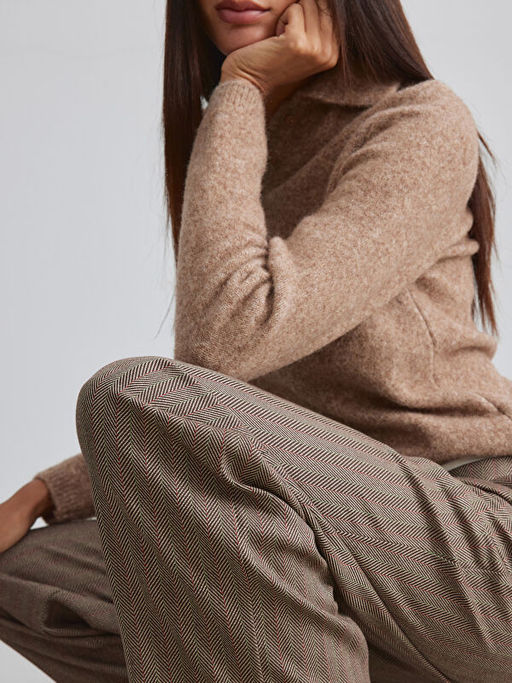 Beli Lastikli Bal?ks?rt? Desenli Kad?n Pantolon