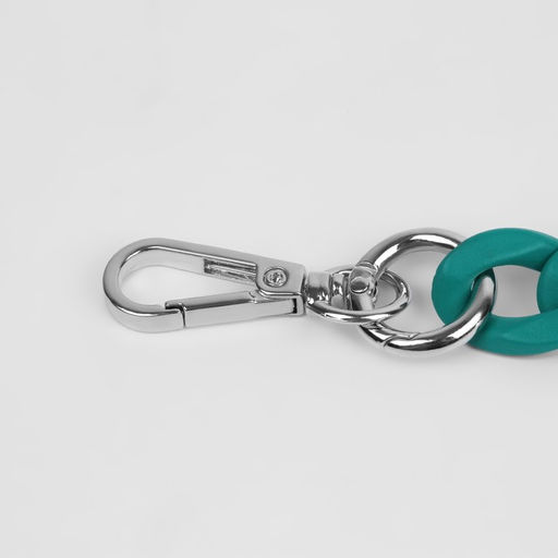 Цена за 2 шт. Цепочка для сумки, с карабинами, пластиковая, 23 17 мм, 30 см, цвет зелёный/серебряный - Арт узор фото 2