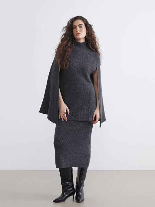 Yar?m Bal?k?? Yaka Kollar? Y?rtma?l? Kad?n Kazak