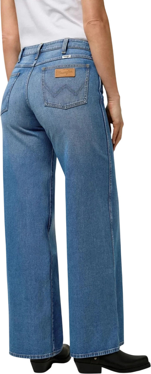 Джинсы женские