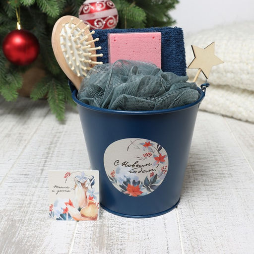 Набор новогодний подарочный "Лисичка" полотенце и аксессуары