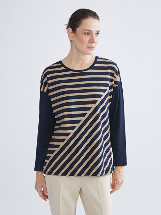 Bisiklet Yaka ?izgili Kad?n Ti??rt