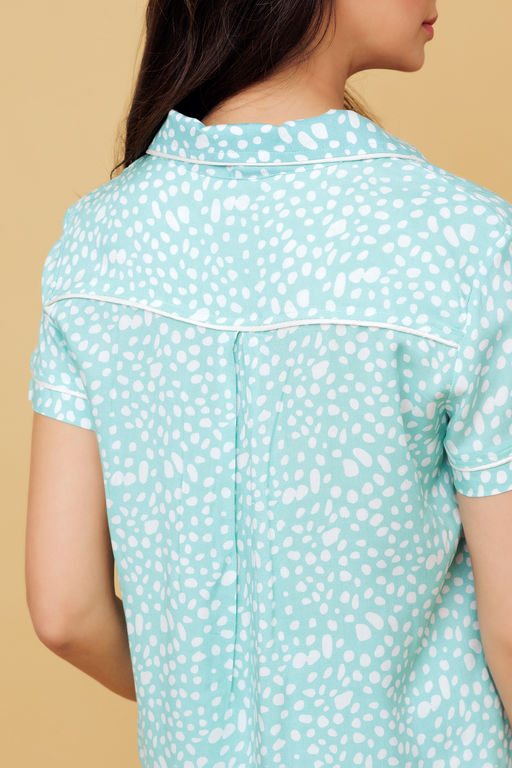 228 Пижама с рубашкой и шортами