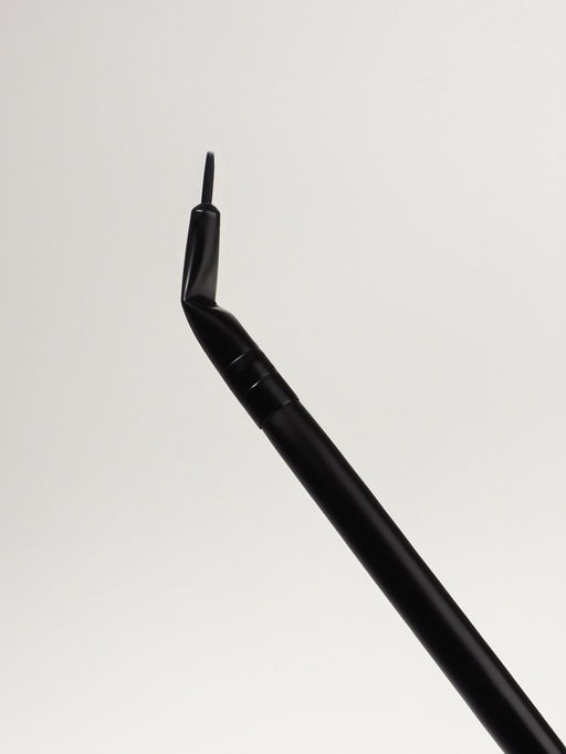 Кисть для макияжа, тонкая, двусторонняя, 13(±1) см, чёрная