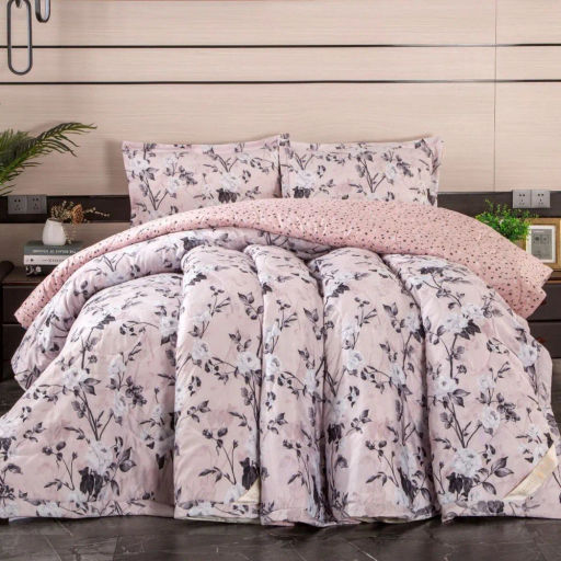 Комплект с одеялом Дора (пудра платина)