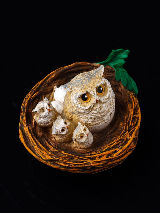 Фигурка полистоун «Совушки в гнезде», 7.5×10×9.2 см