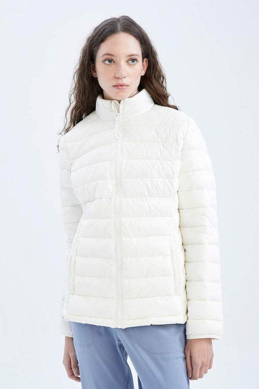 Водоотталкивающая приталенная куртка-пуховик DeFactoFit  фото 6