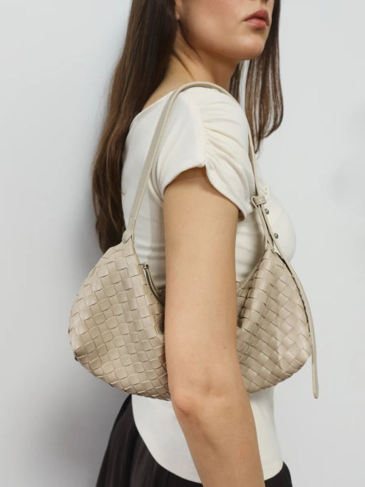 Сумка-хобо с плетением / Zarina  фото 3