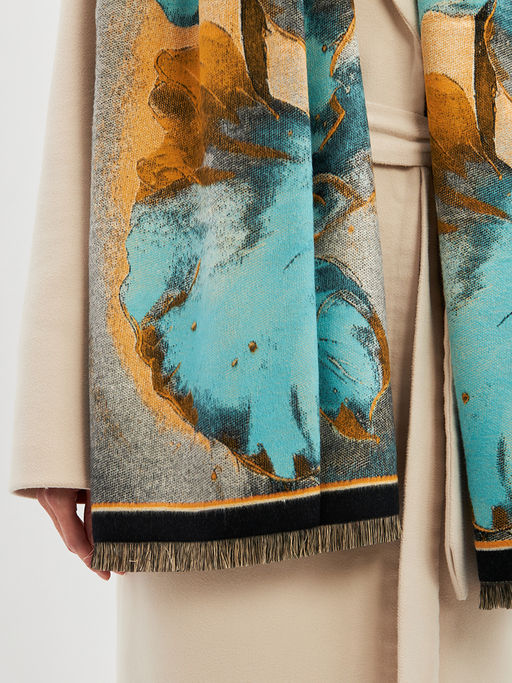 в СОСТАВЕ ШЕРСТЬ и КАШЕМИР Большой, мягкий, теплый однотонный двусторонний палантин. - Tantino фото 15