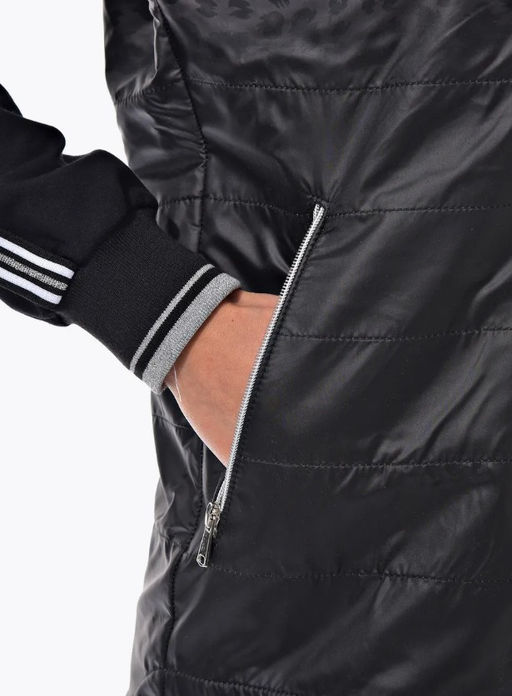 Толстовка из футера комбинированного с принтованной плащевой тканью