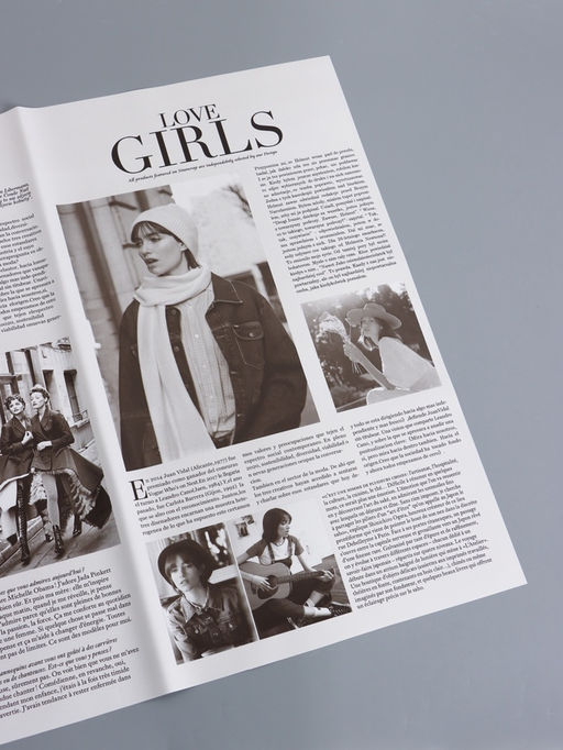 Цена за 20 шт. Пленка флористическая для цветов «Газета моды» 65 мкм, серая, 50×57±1 см