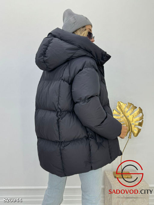 Куртка зимняя с капюшоном
