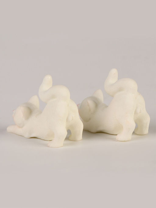 Миниатюра кукольная «Игривый котик», набор 2 шт., размер 1 шт. — 2 × 3,5 × 3 см