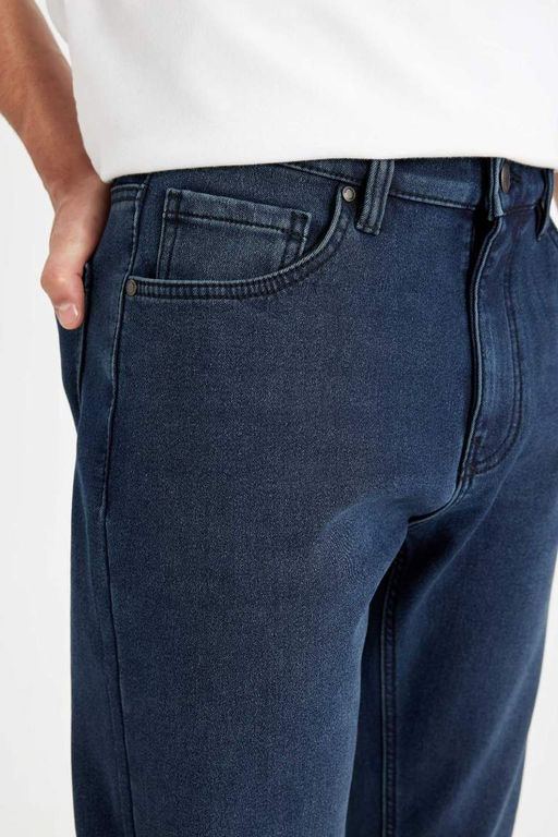 Джинсовые брюки Sergio Regular Fit Normal Mold с нормальной талией и зауженными штанинами - Defacto фото 5