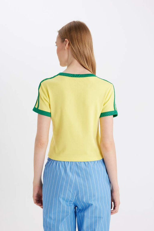 Классная приталенная футболка с короткими рукавами из модала - Defacto фото 6