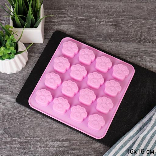 Форма для конфет мармелада и льда 16 ячеек силиконовая Лапки/16х16х1.6 см/ R-112 /уп 120/ - Галеонтрейд фото 2