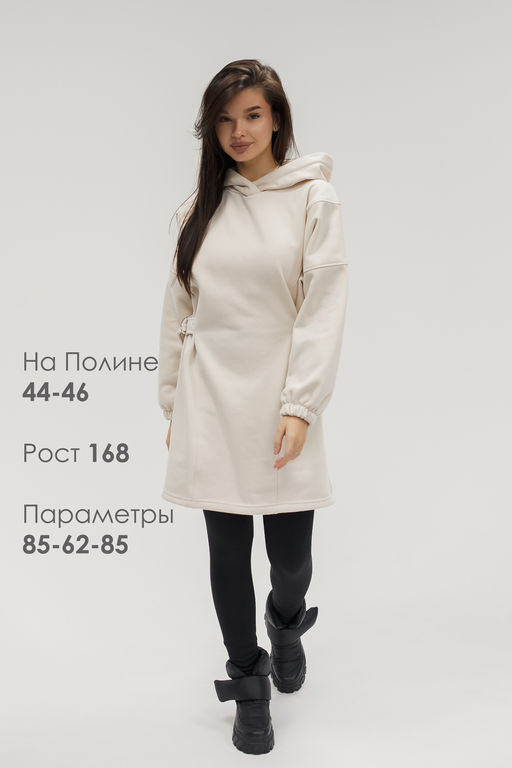 Туника женская теплая с капюшоном и хлястикамии