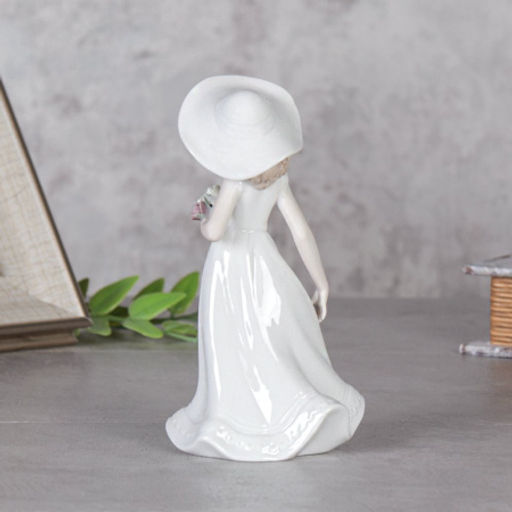 Статуэтка Девушка с цветами / HP3213 /уп 60/ - Галеонтрейд фото 3