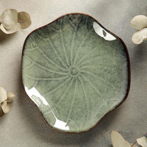 Блюдо сервировочное «Цветок», d=21.5 см, керамика, зелёное