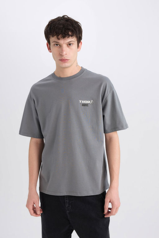 %100 Pamuk Marvel Boxy Fit Bisiklet Yaka S_rt Bask_l_ K_sa Kollu Ti__rt