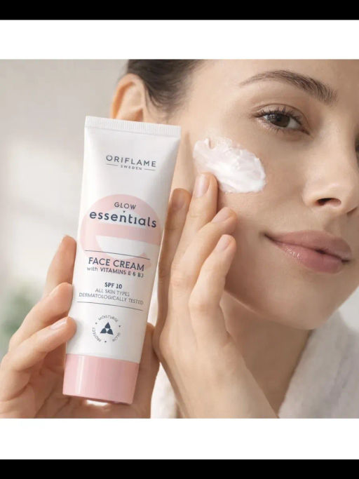 ВЫРАВНИВАЮЩИЙ КРЕМ ДЛЯ ЛИЦА С SPF 10 GLOW ESSENTIALS