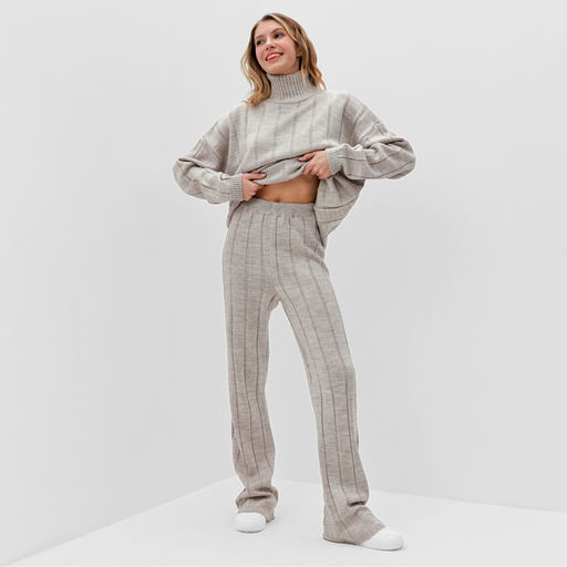 Костюм женский (джемпер, брюки) MINAKU: Knitwear Collection, размер 48-48, капучино