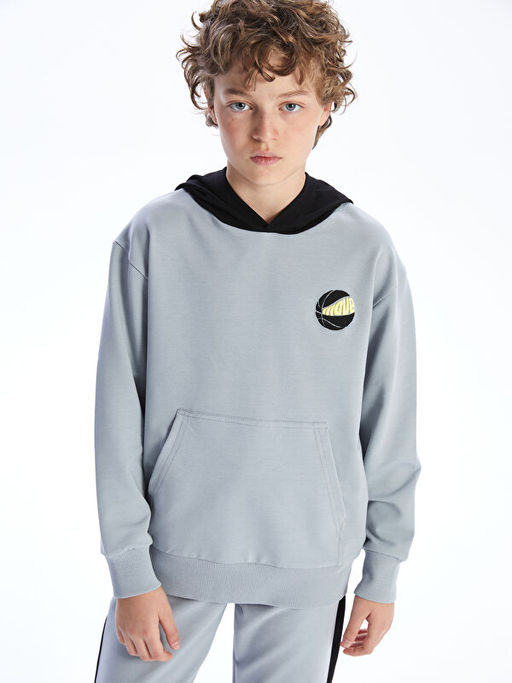 Kap??onlu Erkek ?ocuk Sweatshirt