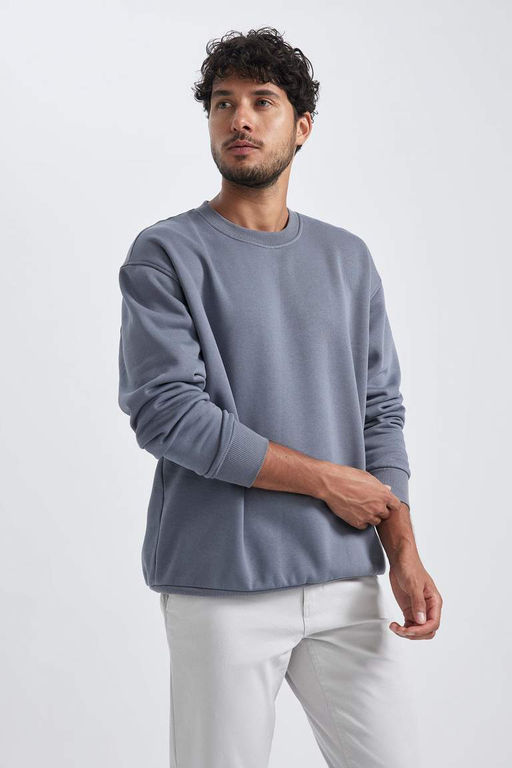 Базовый свитшот Oversize с круглым вырезом - Defacto фото 7