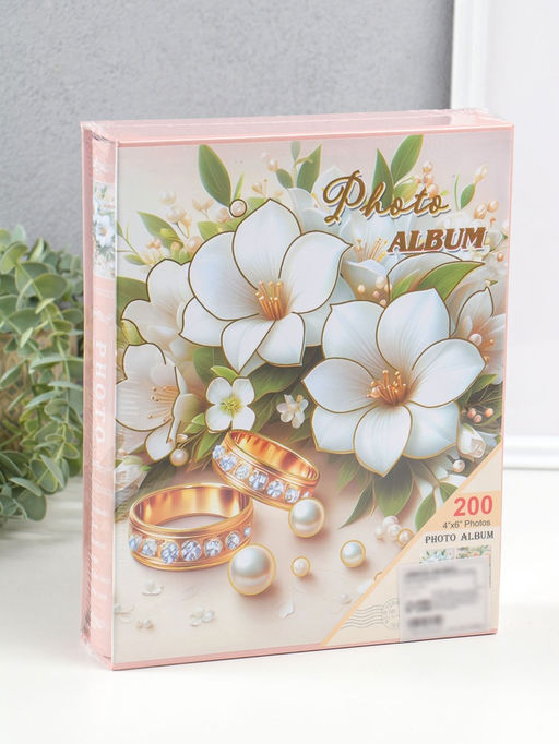 Фотоальбом на 200 фото 10×15 см «Кольца молодых и свадебный букет», в коробке, 5.5×20.5×26 см