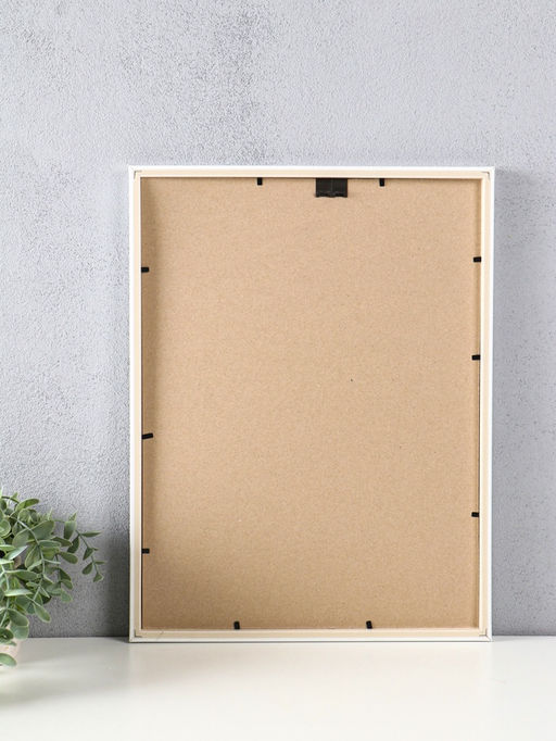 Фоторамка для фото 30×40 см Tendai, (пластиковый экран), для картины, постера, вышивки