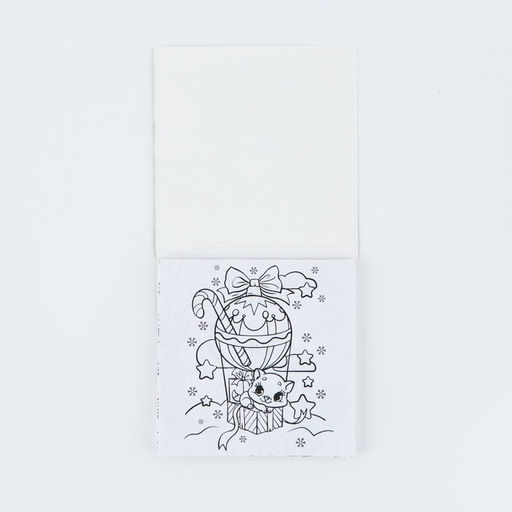 Подарочный набор новогодний, блокнот-раскраска и восковые мелки «Новогодний енот»