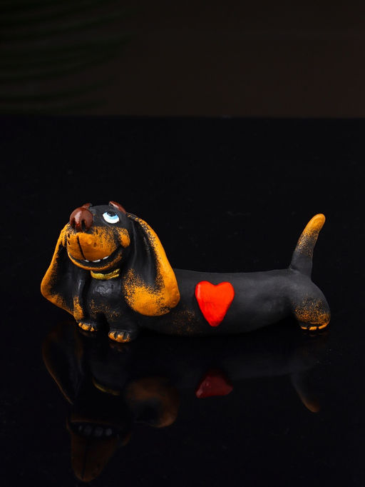 Фигурка полистоун «Такса счастливая», 4.5×9×4.3 см