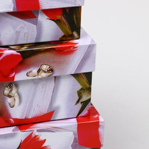 Набор коробок 3 в 1 "Свадьба кольца и красная лента", 19 х 19 х 9,5 - 15,5 х 15,5 х 6,5 см