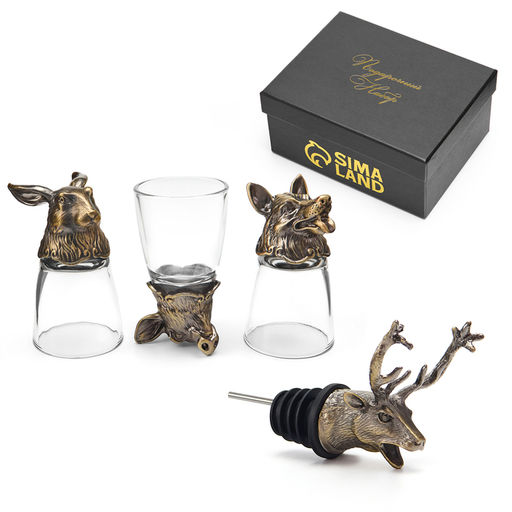 Подарочный набор 4 в 1 "Охотнику": 3 рюмки для водки  по 30 мл, дозатор