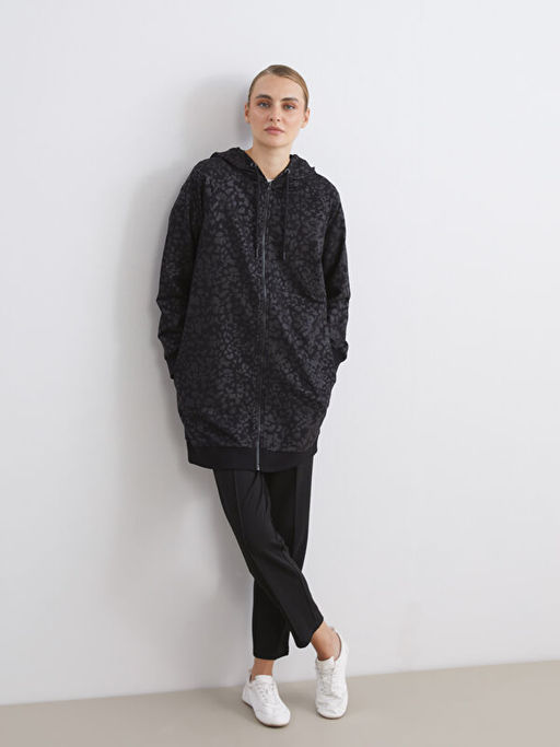 Kap??onlu Desenli Kad?n H?rka