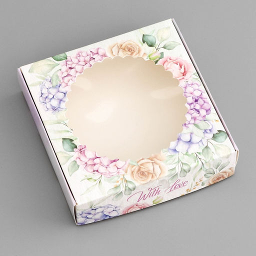 Цена за 5 шт. Коробка подарочная сборная с окном, упаковка, «С любовью», 11.5×11.5×3 см