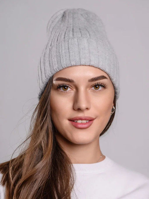 Модная и теплая шапка бини из нежнейшей ангоры - Pretty mania фото 13