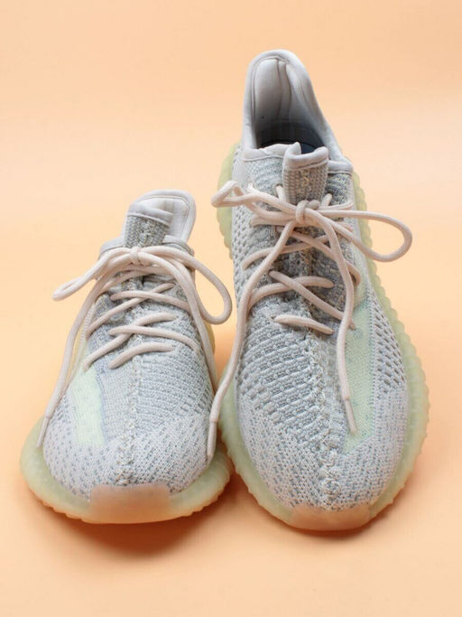 05-B557-10 Кроссовки женские (текстиль)