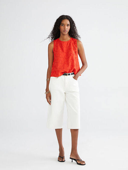 Bisiklet Yaka Ajurlu Brode Bluz