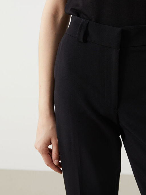 Standart Fit Kad?n Pantolon