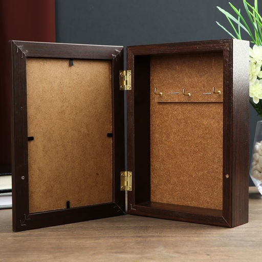 Ключница настенная «Листья», венге, 15×21 см, МИКС