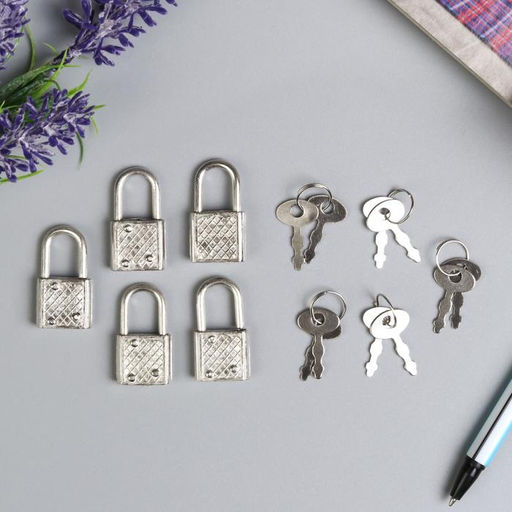 Цена за 5 шт. Замок навесной металл для шкатулок с ключом 3,3х1,9 см