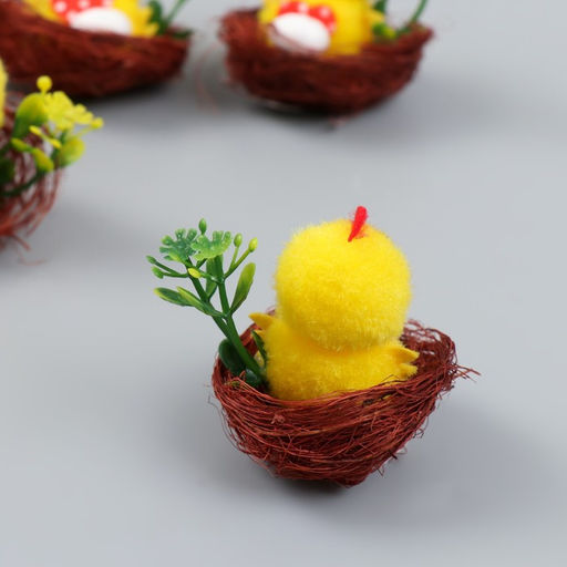 Набор фигурок пасхальных «Цыпленок с яичком в гнезде», 6 шт., 5.5×12.5×17 см