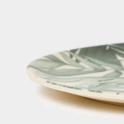 Тарелка «Лист папоротника», d=23 см, пластик, с рисунком, бежевая