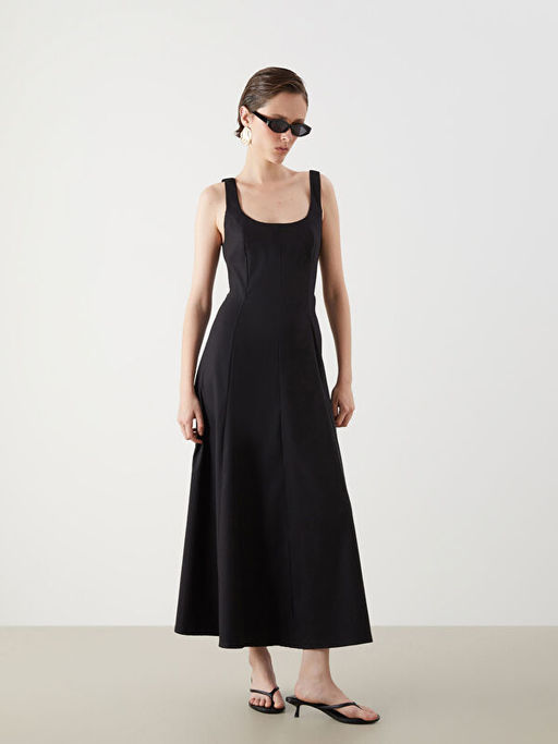 Kare Yaka Pileli Poplin Elbise