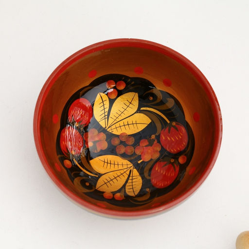 Чашка деревянная хохлома «Ягодка»