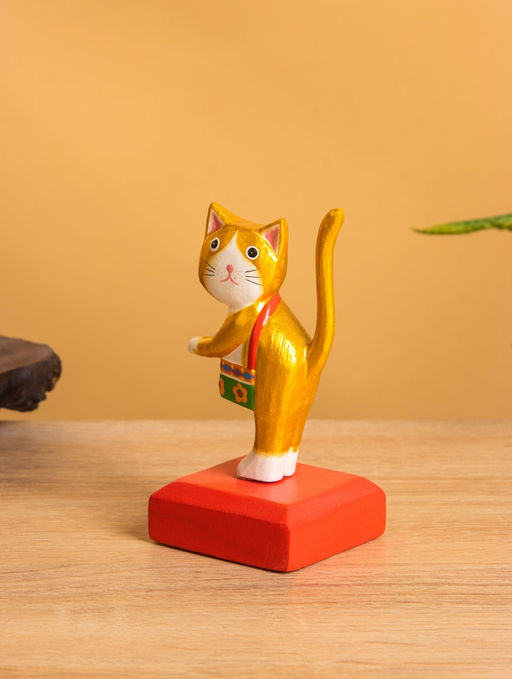 Сувенир на подставке «Кошка с сумочкой», 5×5×11 см, дерево