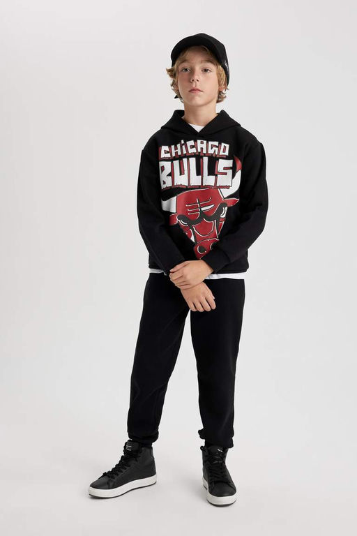 Толстовка с капюшоном NBA Chicago Bulls для мальчиков - Defacto фото 5