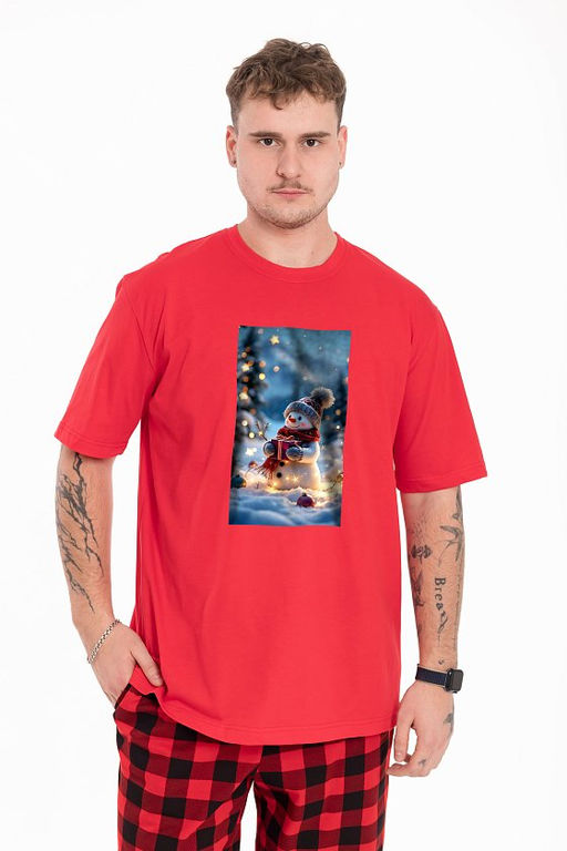 Футболка с новогодним принтом М125140Пк красный